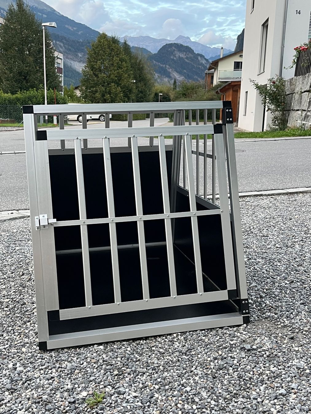 Gabbie, trasporto & Sicurezza: Hundebox Hund gross – Usato da Igis venduto da pie_pd99 7