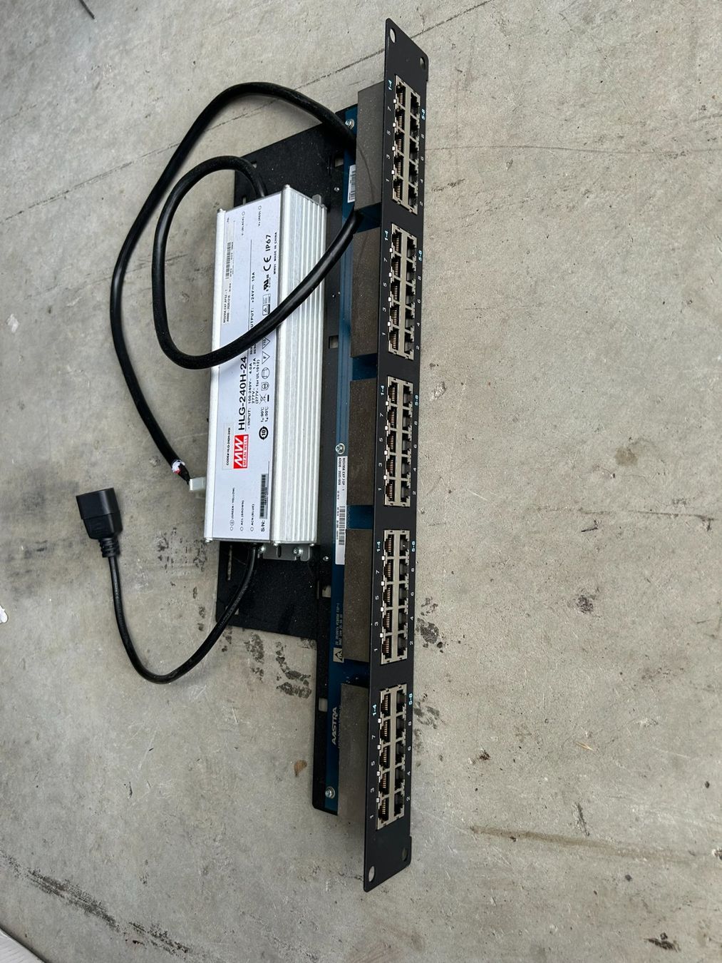 Alimentazione elettrica: MITEL Verteilerpanel FOP mit Adapter – Usato da Glis venduto da ict_jwz7
