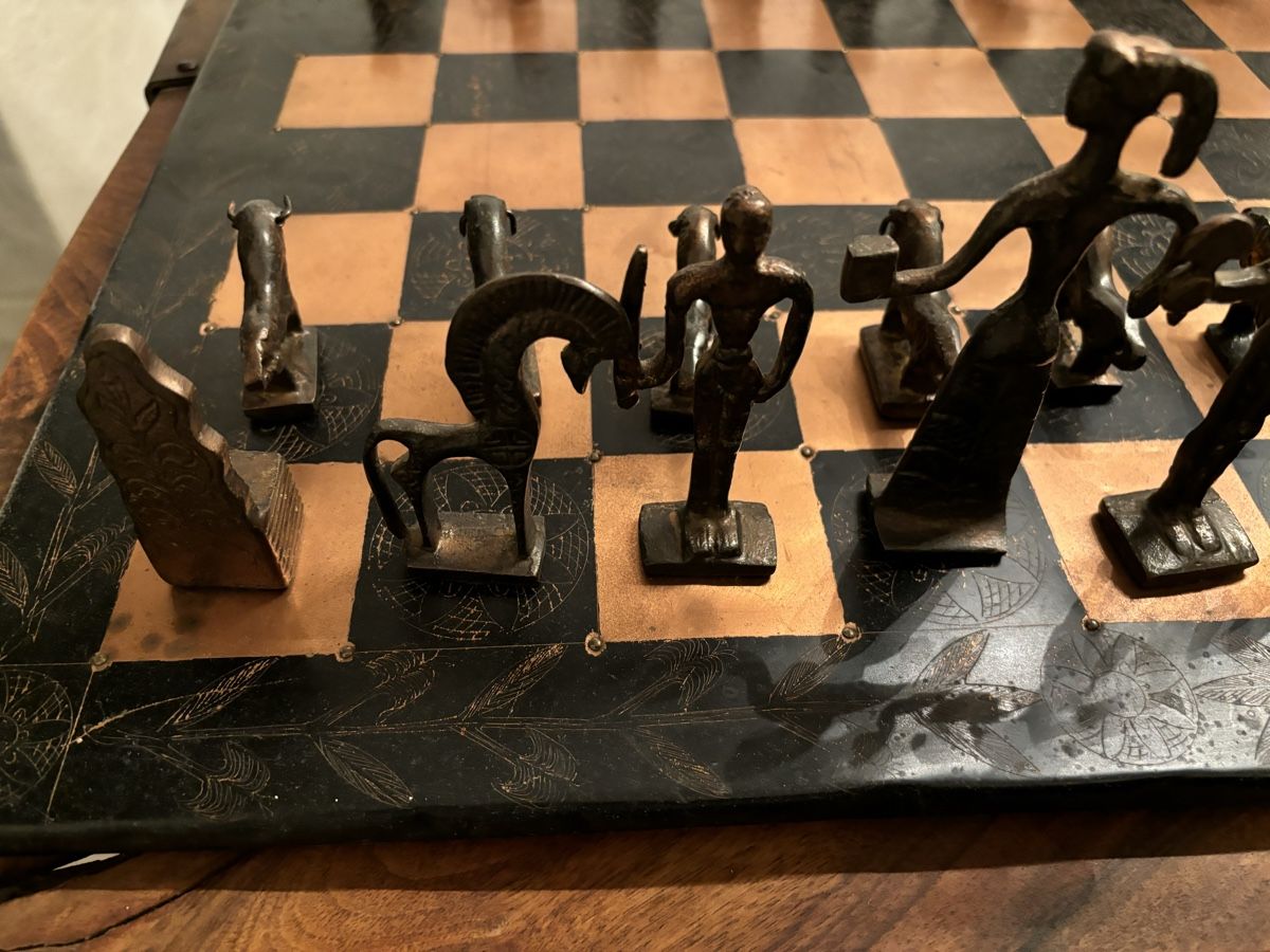 Jeux: Schachspiel, Bronzefiguren, Kupfer-Schachbrett – D'occasion à Dürnten par stefan-kuenzli 4
