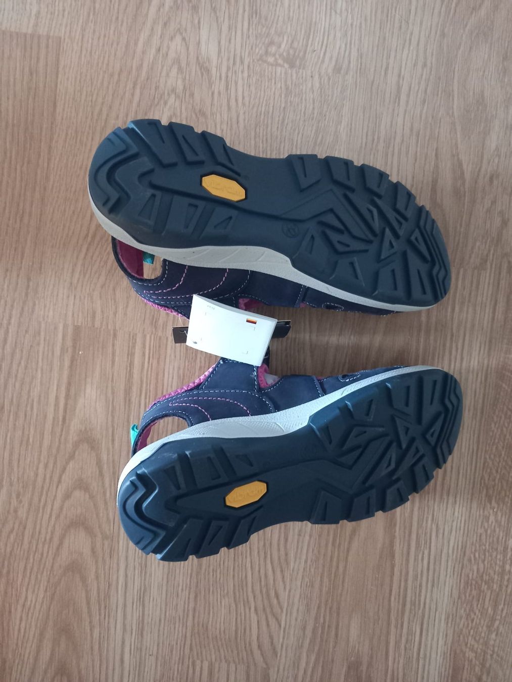 Scarpe per ragazzi: Sandalen Elefanten NEU Gr. 32 – Nuovo e nell'imballaggio originale da Zürich venduto da ann_6j7t 1