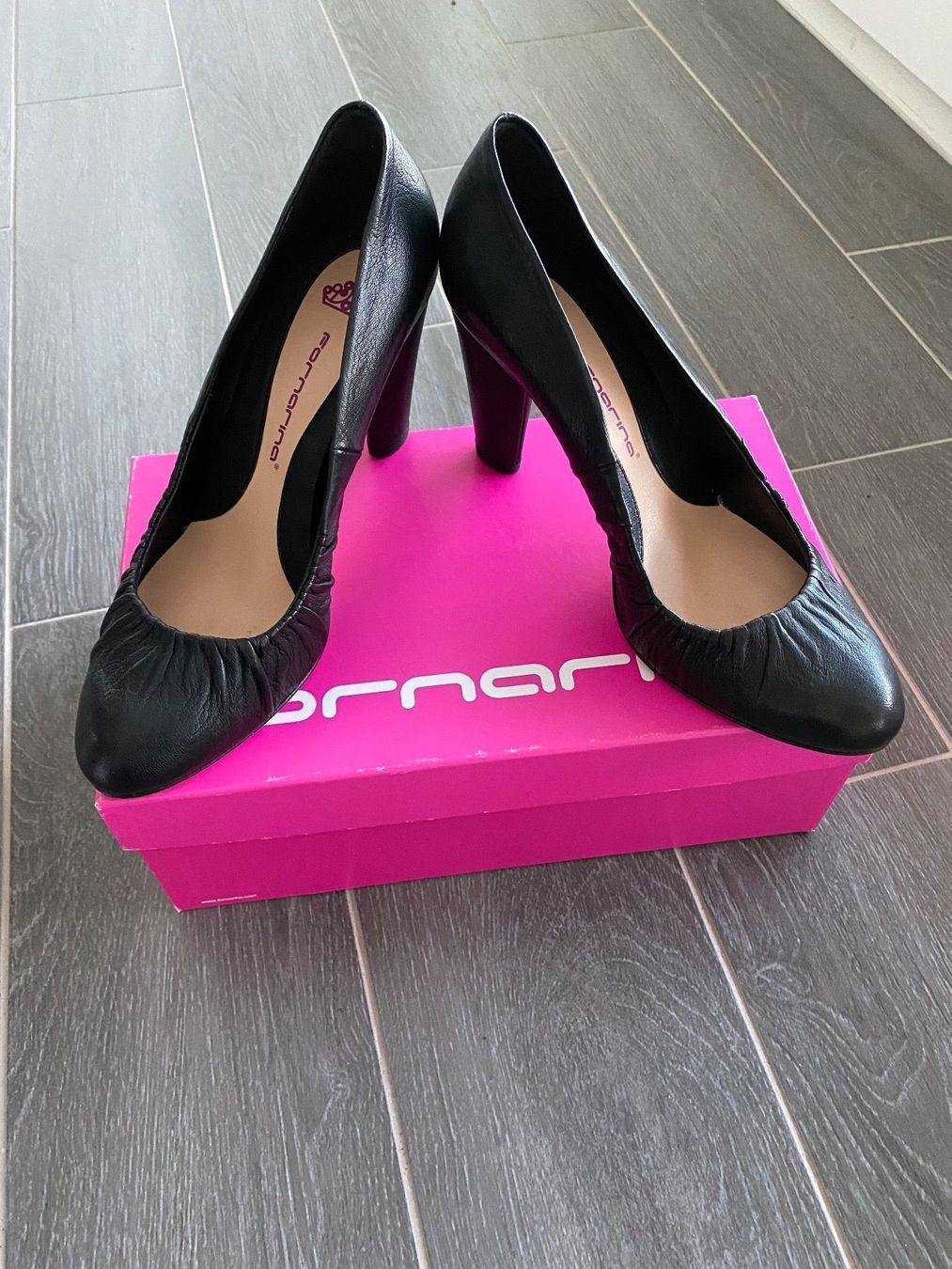 Scarpe da donna: Scarpe Fornarina num 40 – Nuovo e nell'imballaggio originale da Locarno venduto da Matic04