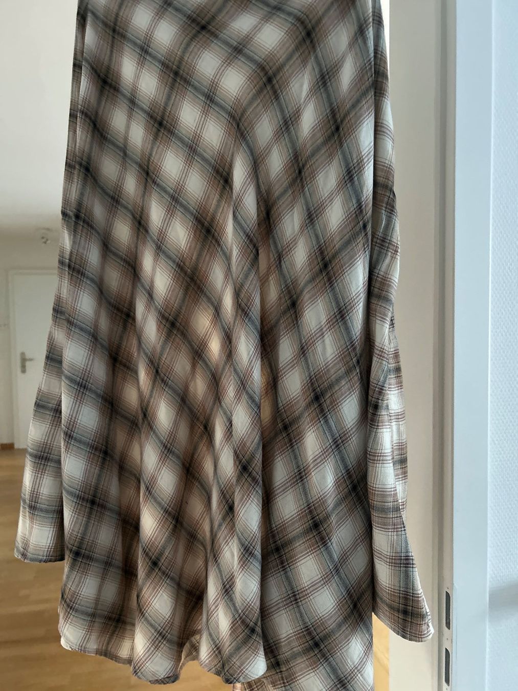 Gonne: Leichter Rock Gr S Baumwolle/ Viscose – Nuovo (secondo la descrizione) da Feuerthalen venduto da Anna_Swift 2