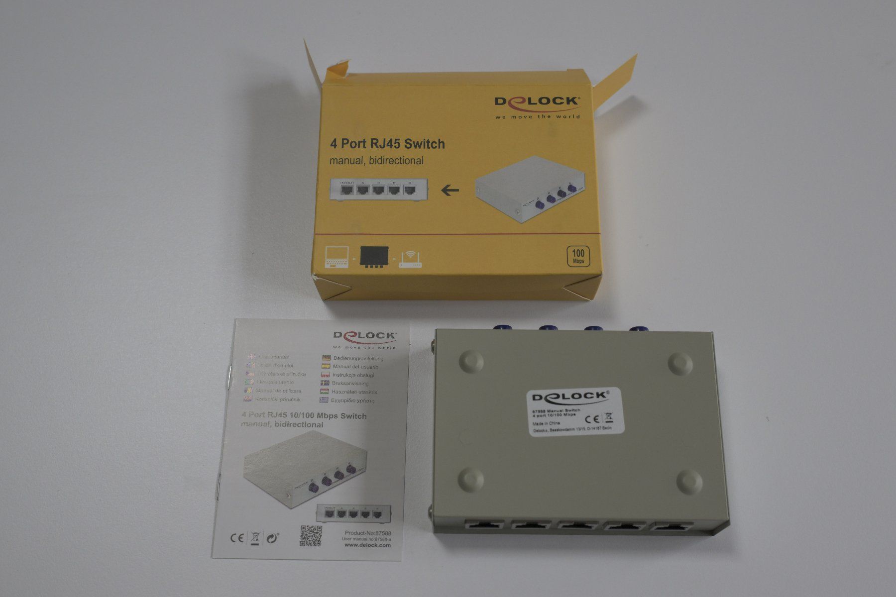 Laufwerke & Adapter: Switch 4 Port RJ45 D Lock – Neu und originalverpackt aus Säriswil von silberstift 1