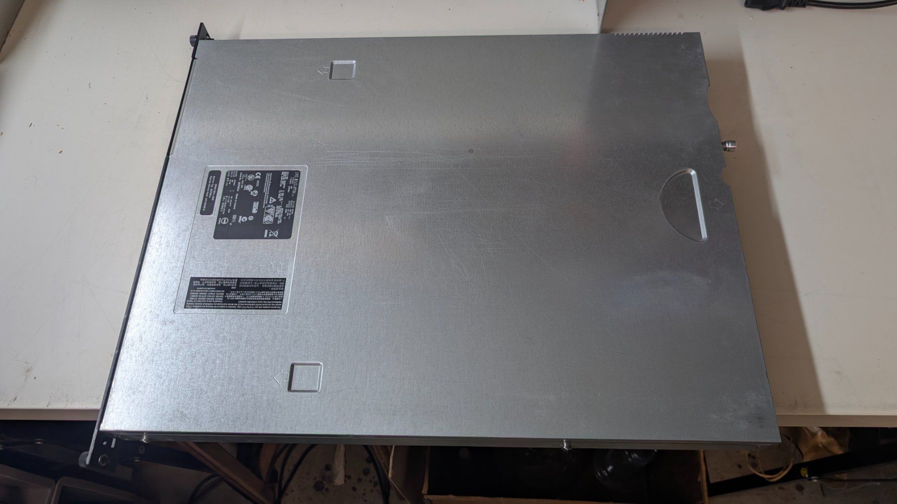 Dell Server: Dell PowerEdge 850 Server 2GB ECC startet ins BIOS – Usato da Zürich venduto da 1.Simon 1