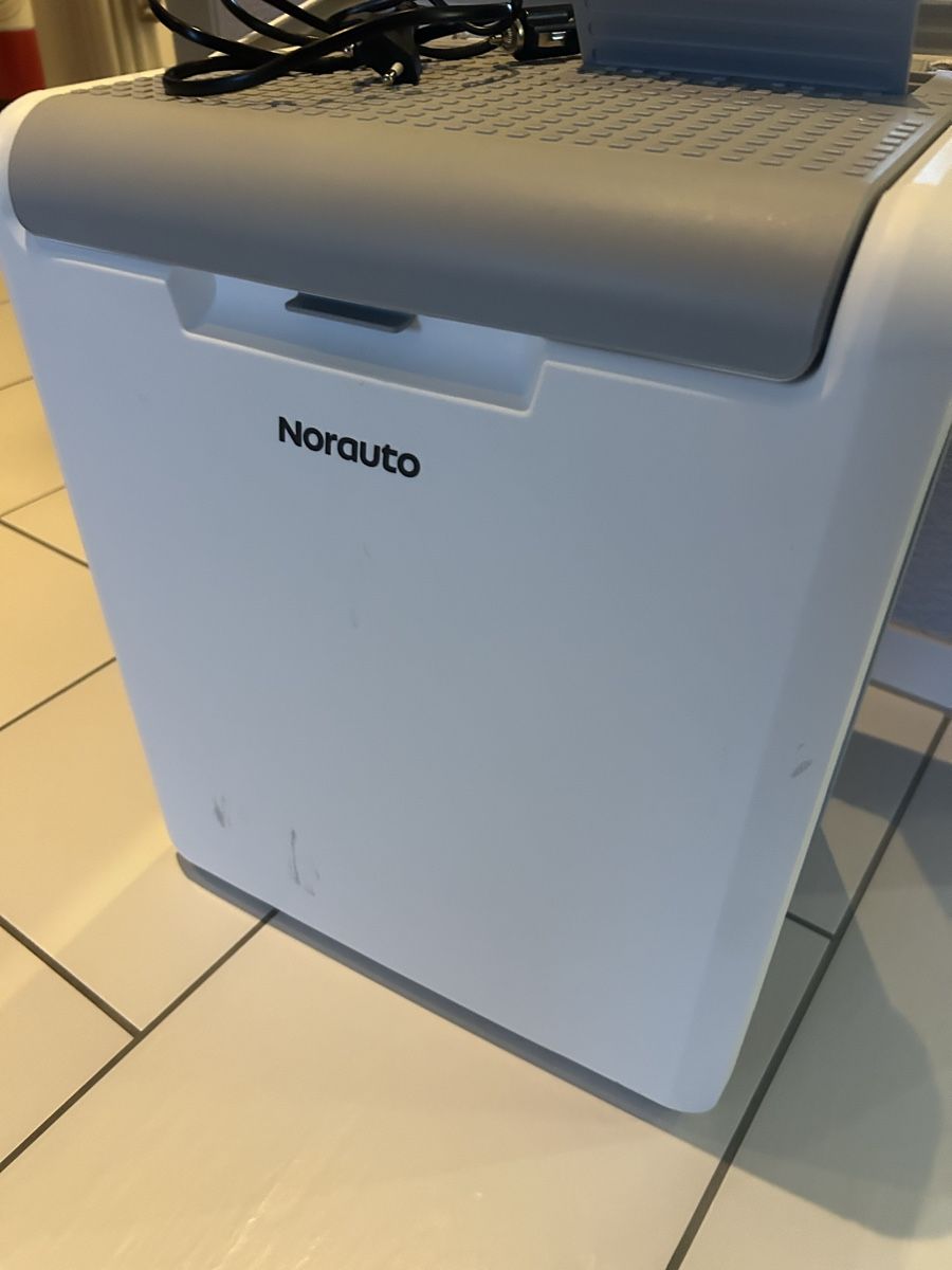 Frigoriferi & Refrigeratori: Kühlbox 12V/230V – Usato da Lohn- Ammannsegg venduto da Gebraucht_und_gut
