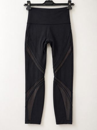 Selten: Lululemon High Times *Metta Mesh Tights schwarz Gr.4