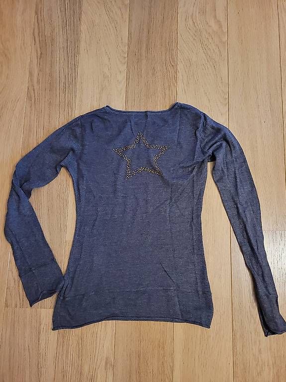 Pullover & Sweatshirts: Langärmlige Bluse / Pullover S - Nothing Else - Grau – Gebraucht aus Muttenz von Chipsy2009 2