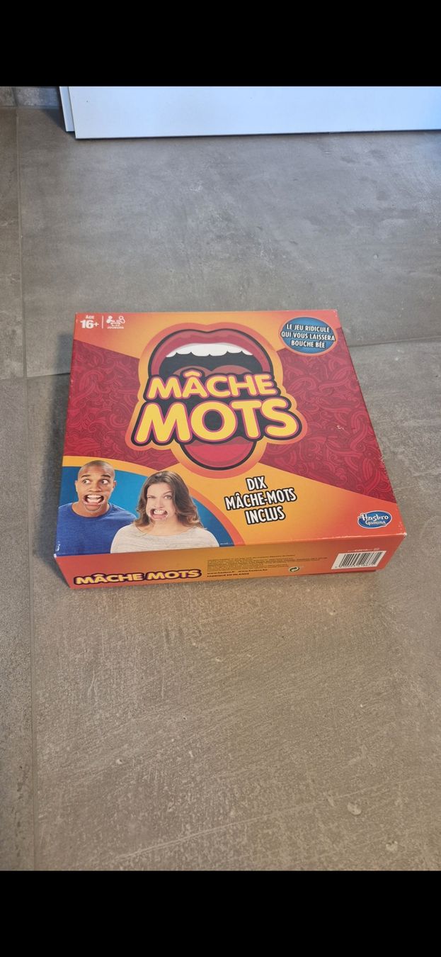 Hasbro Spiele: Jeu Mâche Mots Hasbro occasion  – Gebraucht aus Vérossaz von meg_8tjs