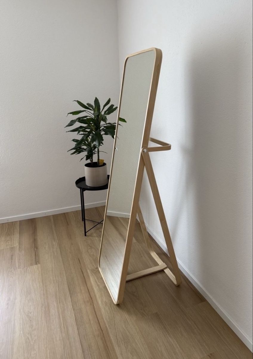 Spiegel: Ikea Standspiegel Holzrahmen neuwertig – Neu (gemäss Beschreibung) aus Baar von Freethy 2