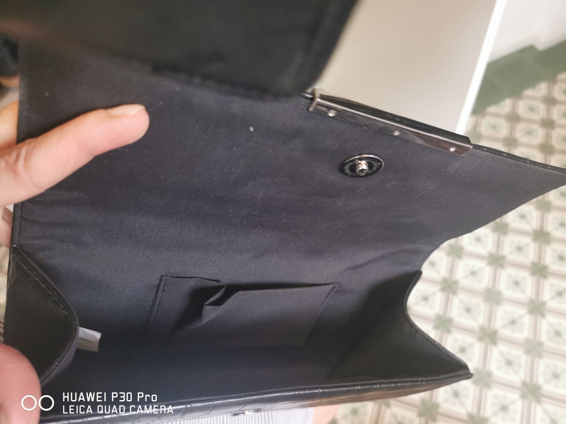 Taschen für Damen: Elegante Handtasche Buffalo – Neu (gemäss Beschreibung) aus Zug von ScarletRose 2