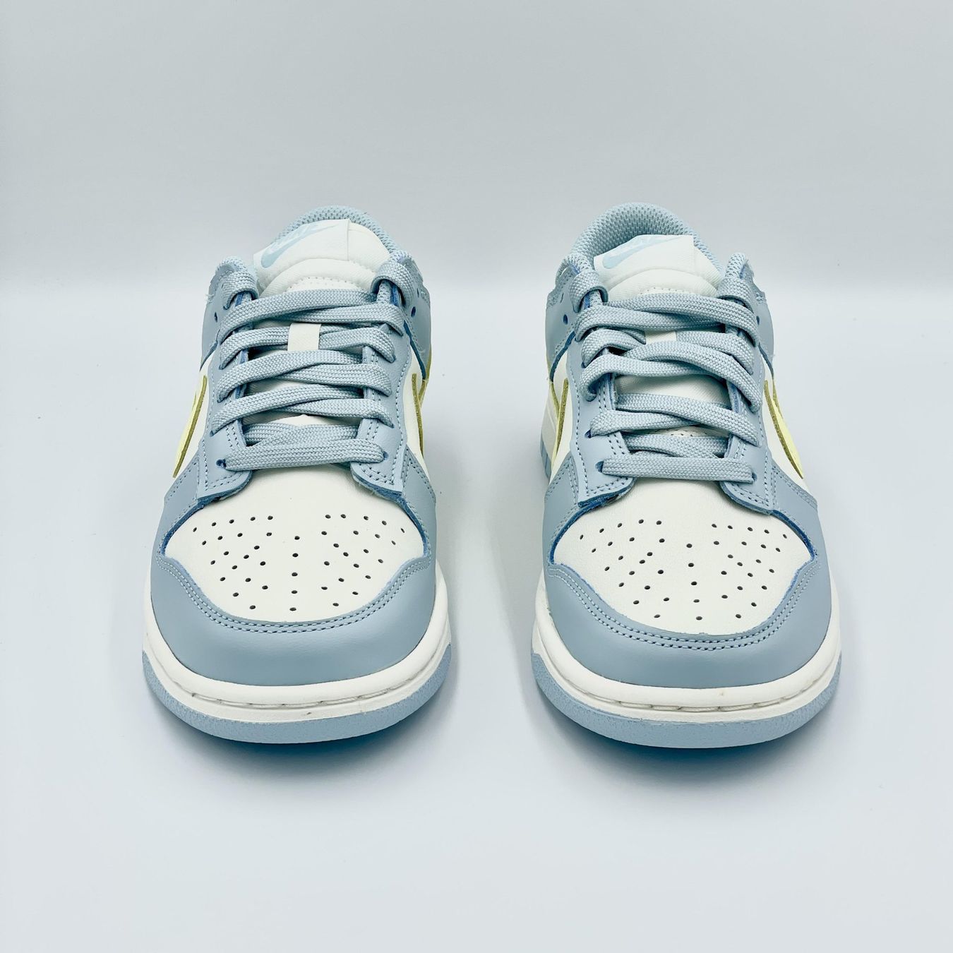 Nike Damenschuhe: Nike Dunk Low Light Blue Ocean Bliss EU 40 – Neu und originalverpackt aus Erlinsbach von sasneakers 4