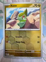 Pokémon TCG – Axew Reverse (SFA044) Shrouded Fable