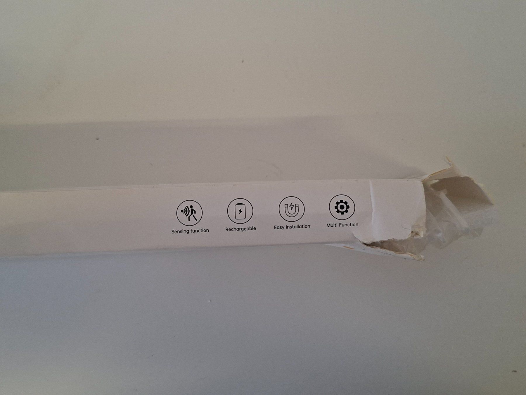 Lampade: "Intelligent Light" LED-Lichtleiste, schwarz – Usato da Wettingen venduto da Wendemarket 6