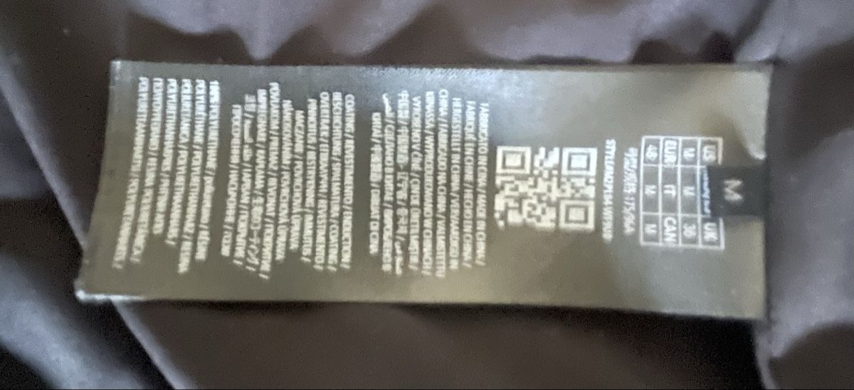 Guess Giacche: Guess jackt M – Nuovo (secondo la descrizione) da Schliern bei Köniz venduto da Gonzalo322 2