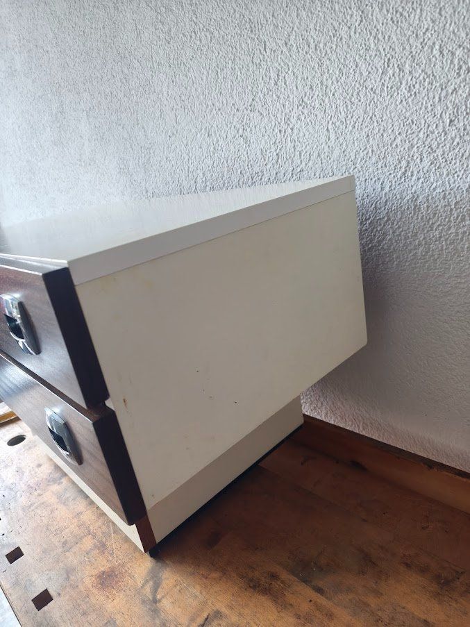 Cassettiere: Space Age Kommode Nachttisch vintage 67x43x41cm – Usato da Toffen venduto da Immo-Erben 4