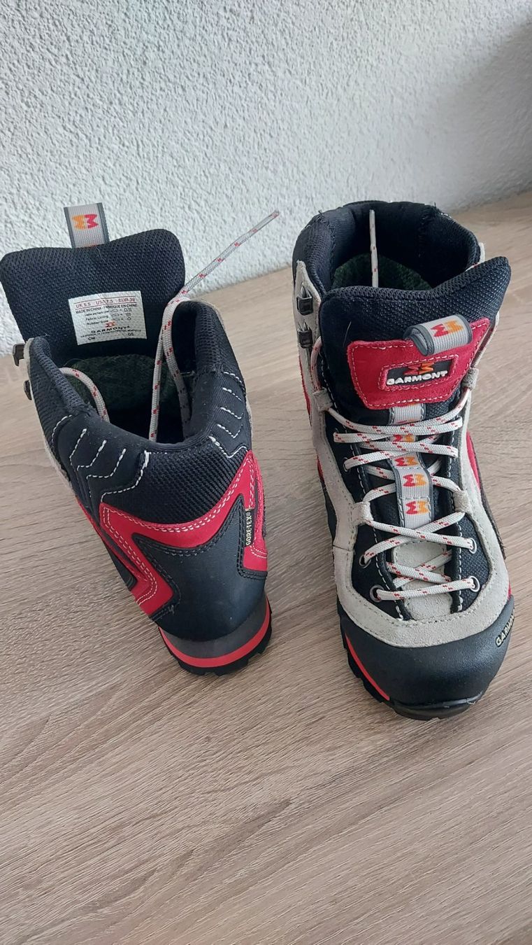 Garmont Scarpe da donna: Chaussure de montagne Garmont – Nuovo (secondo la descrizione) da Broc venduto da jac_w28d