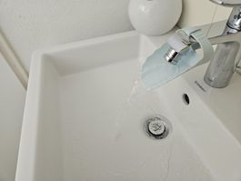 Wasserhahn Verlängerung für Kleinkinder hellblau 