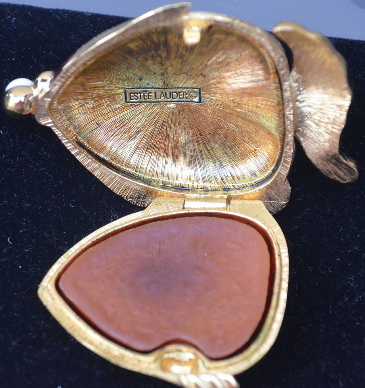 Estée Lauder Profumi & Eau de Toilette: Estée Lauder Spillbound  Tropisal Fish Solid Perfume 1990s – Usato da Collonges venduto da arashee 5