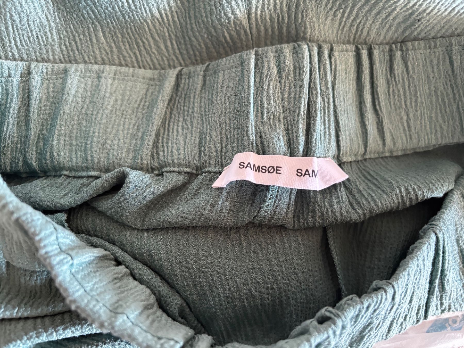 Samsøe Samsøe Pantaloni: Coole Culotte von Samsoe Samsoe M – Usato da Oberengstringen venduto da mad_yc6r 2