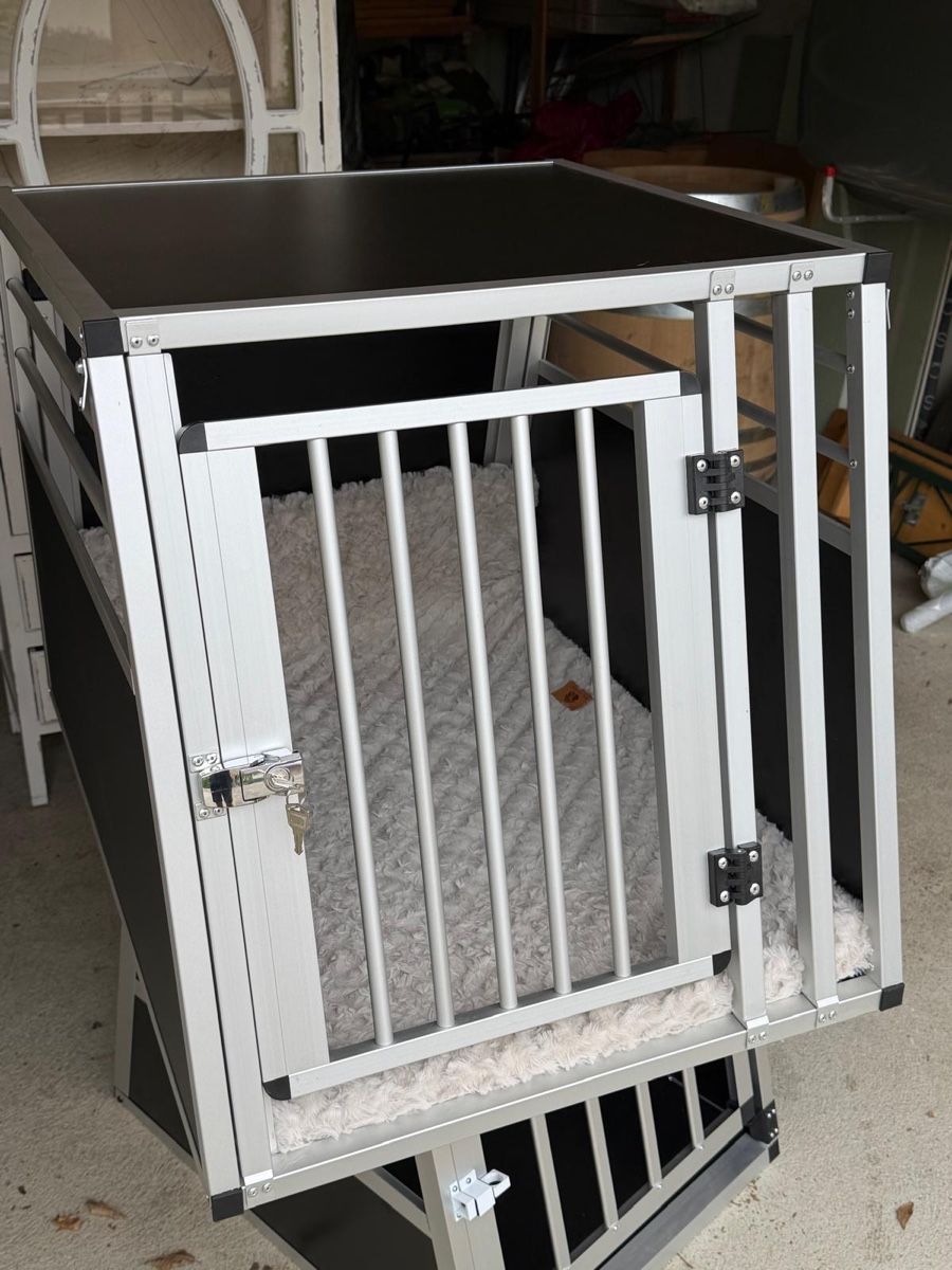 Käfige, Transport & Sicherheit: Hundebox Transportbox – Neu (gemäss Beschreibung) aus Frick von kar_s58y