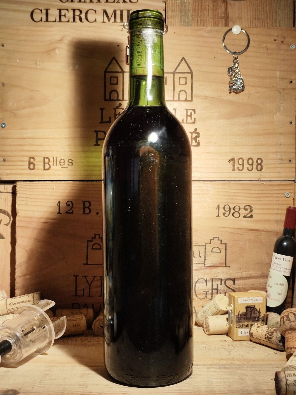 Vino: 1982 Saint-Emilion GCC Château Yon-Figeac – Nuovo (secondo la descrizione) da Büsserach venduto da Vintage-vins 1