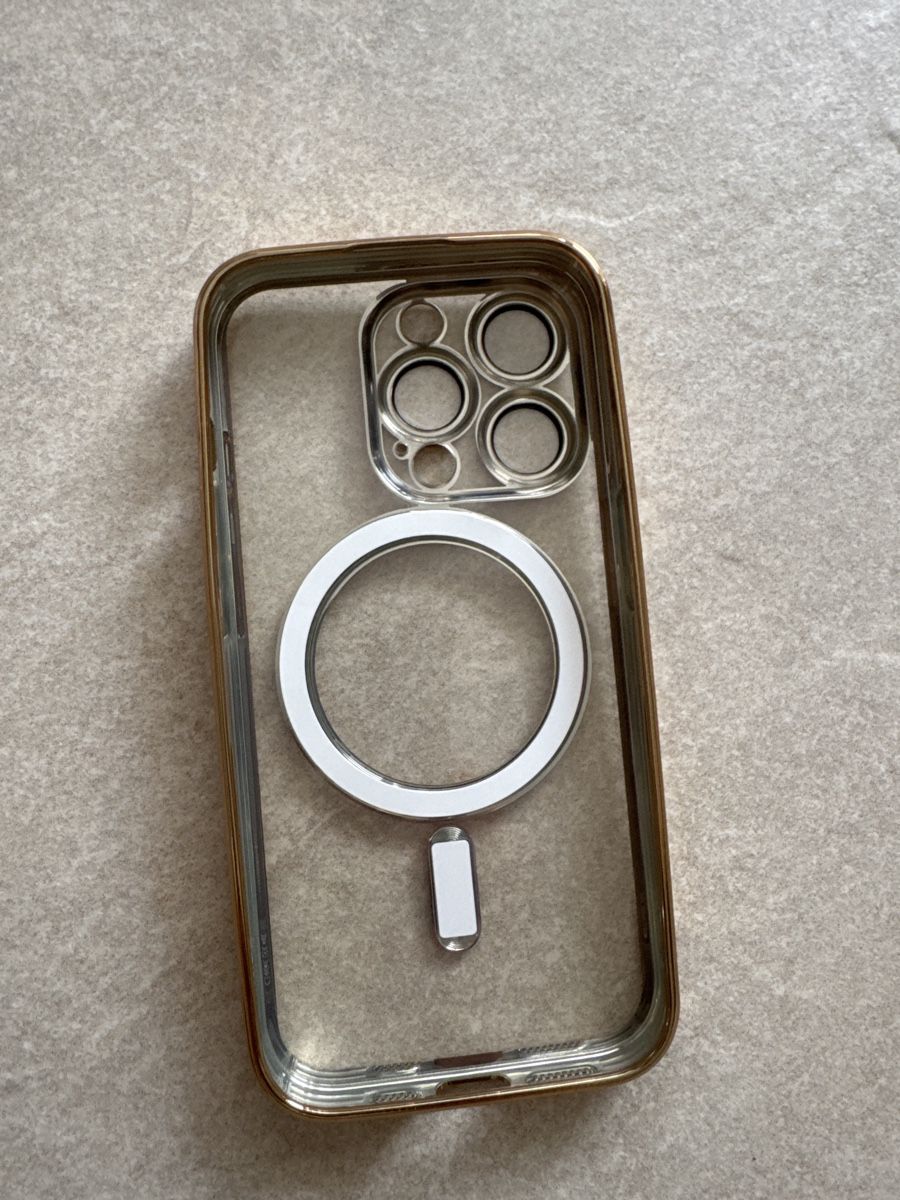 Apple Cover & Protezioni schermo: Cover iPhone 15 pro – Nuovo e nell'imballaggio originale da Buttikon SZ venduto da alf_g6sd 1