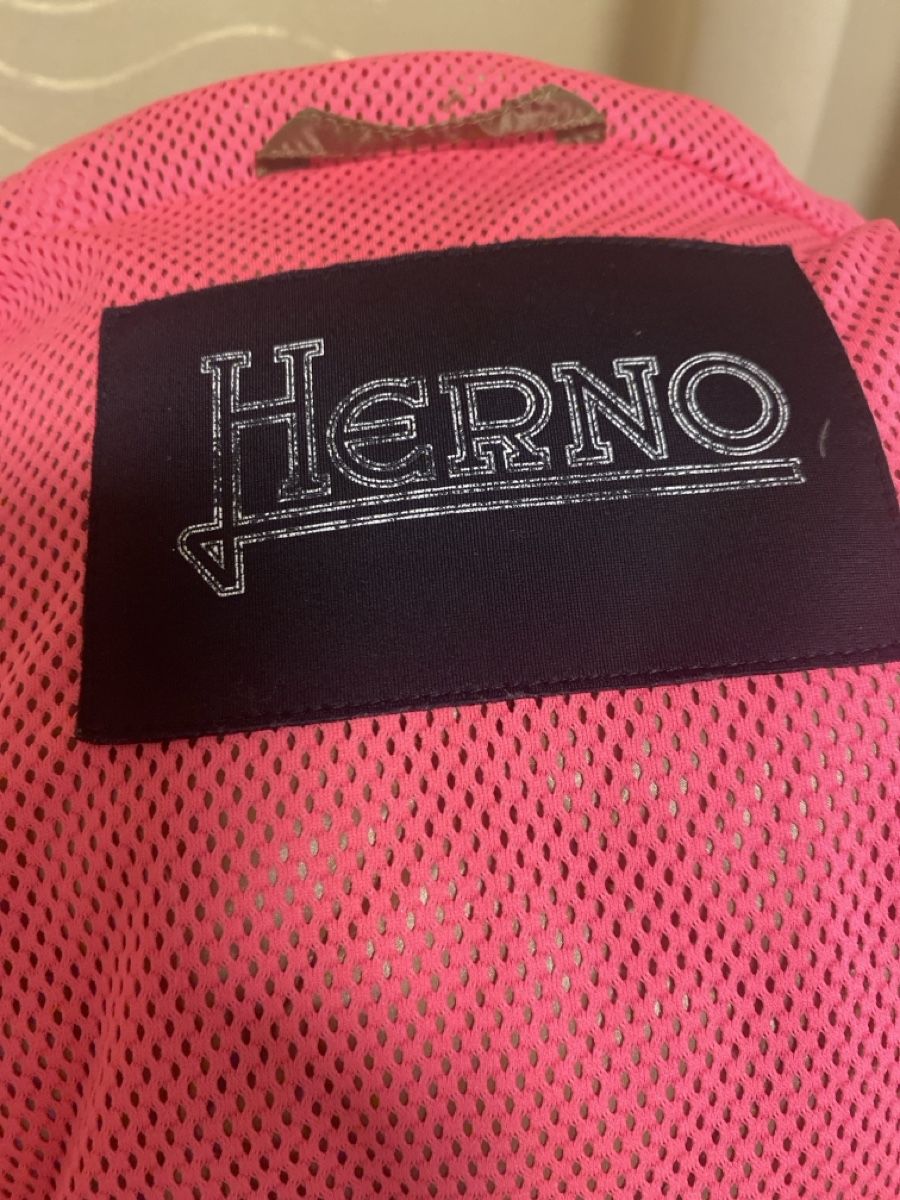 Herno Jacken: Herno Daunenweste in Größe 46. – Gebraucht aus balsthal von davidbalsthal23 5