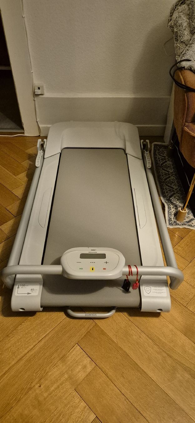 Decathlon Hometrainer: Tapis de marche Domyos W500B pliable – Usato da Vevey venduto da Tatu69 2