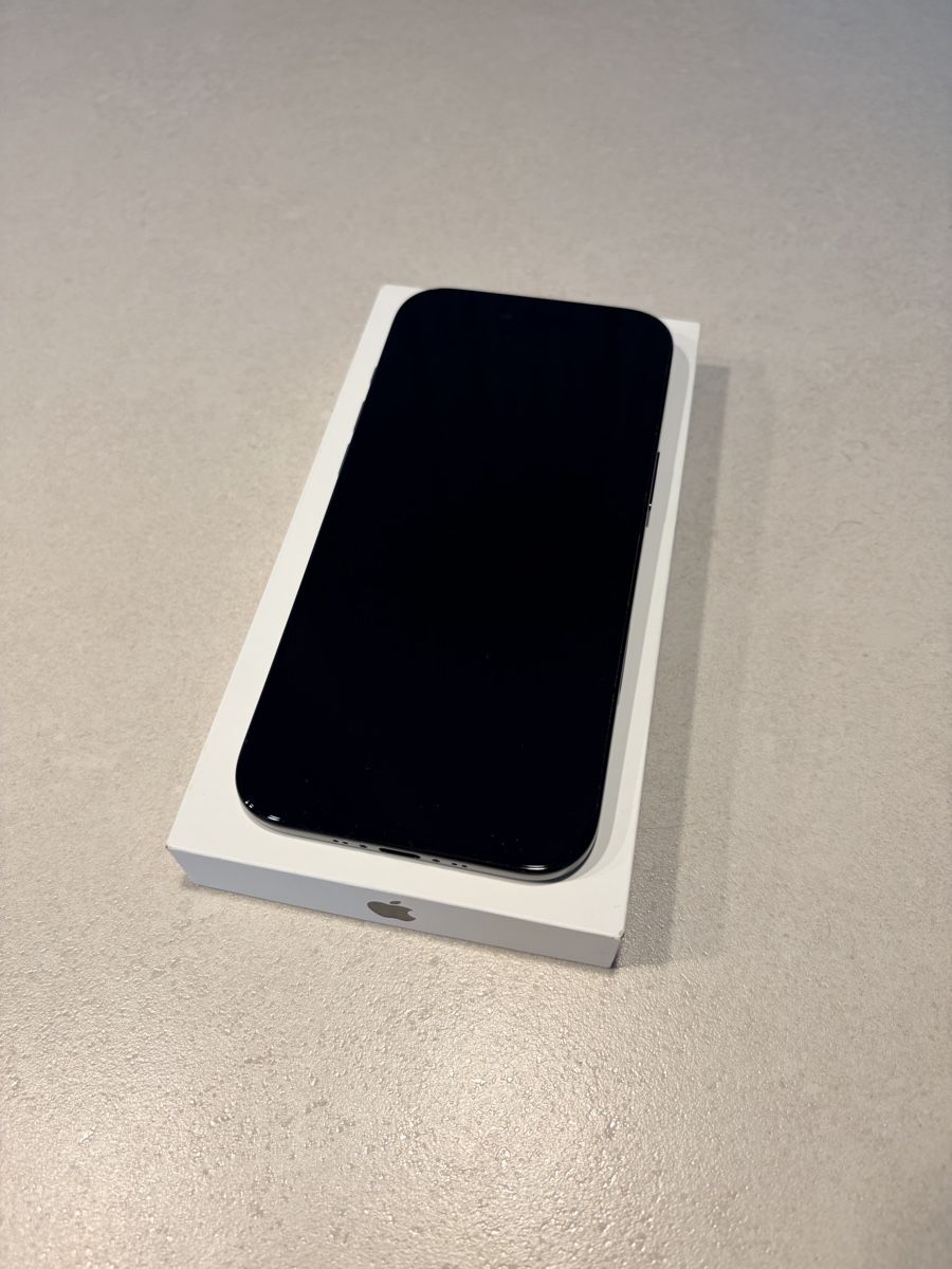 Apple Telefoni cellulari / Smartphones: Makelloses iPhone Air 256GB Space Black | 100% Batterie – Nuovo (secondo la descrizione) da Aesch BL venduto da Jilli.g 3