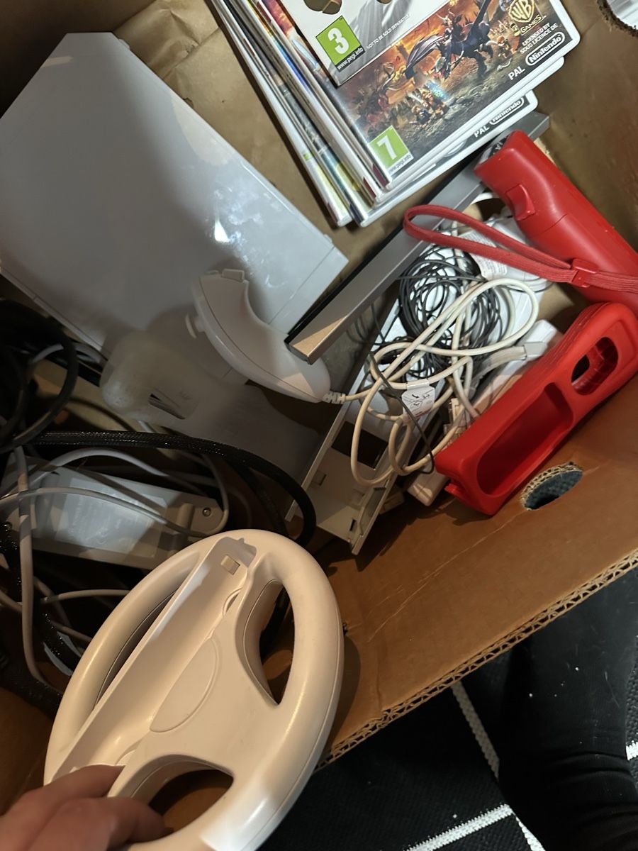 Nintendo Console: Nintendo Wii – Usato da Biel Bienne venduto da Detroxin 2