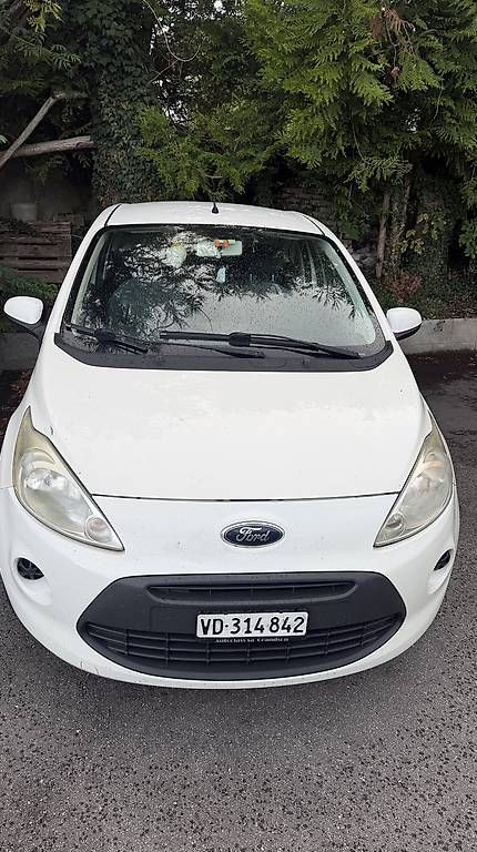 Ford Autos: Voiture – D'occasion à Yverdon-les-bains par Jetset22 1