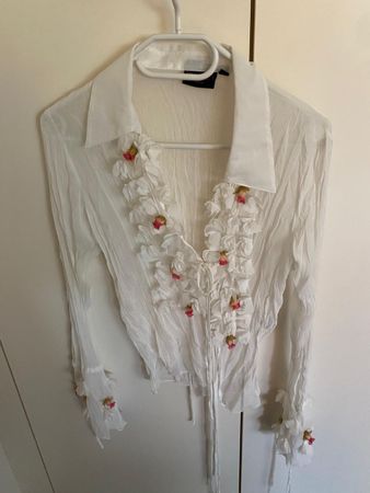 Süsse Bluse Isla Ibiza weiss Blumenapplikationen S
