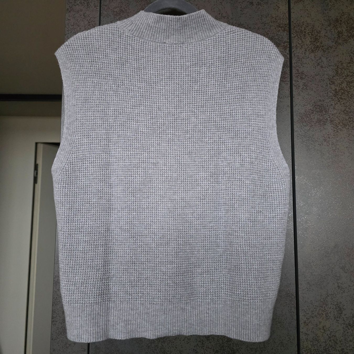 Tom Tailor Pullover & Sweatshirts: 🐸 TOM TAILOR PULLUNDER M KURZARM PULLOVER VISKOSE GRAU – Gebraucht aus Môtier (Vully) von Frogs 6