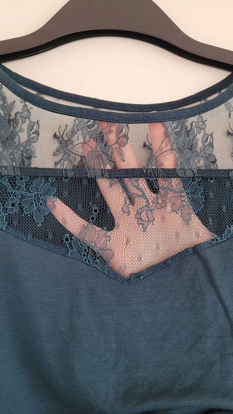 Vero Moda Camicette: Chemisier avec dentelle – Usato da Villars-sur-Glâne venduto da ninisabri 1