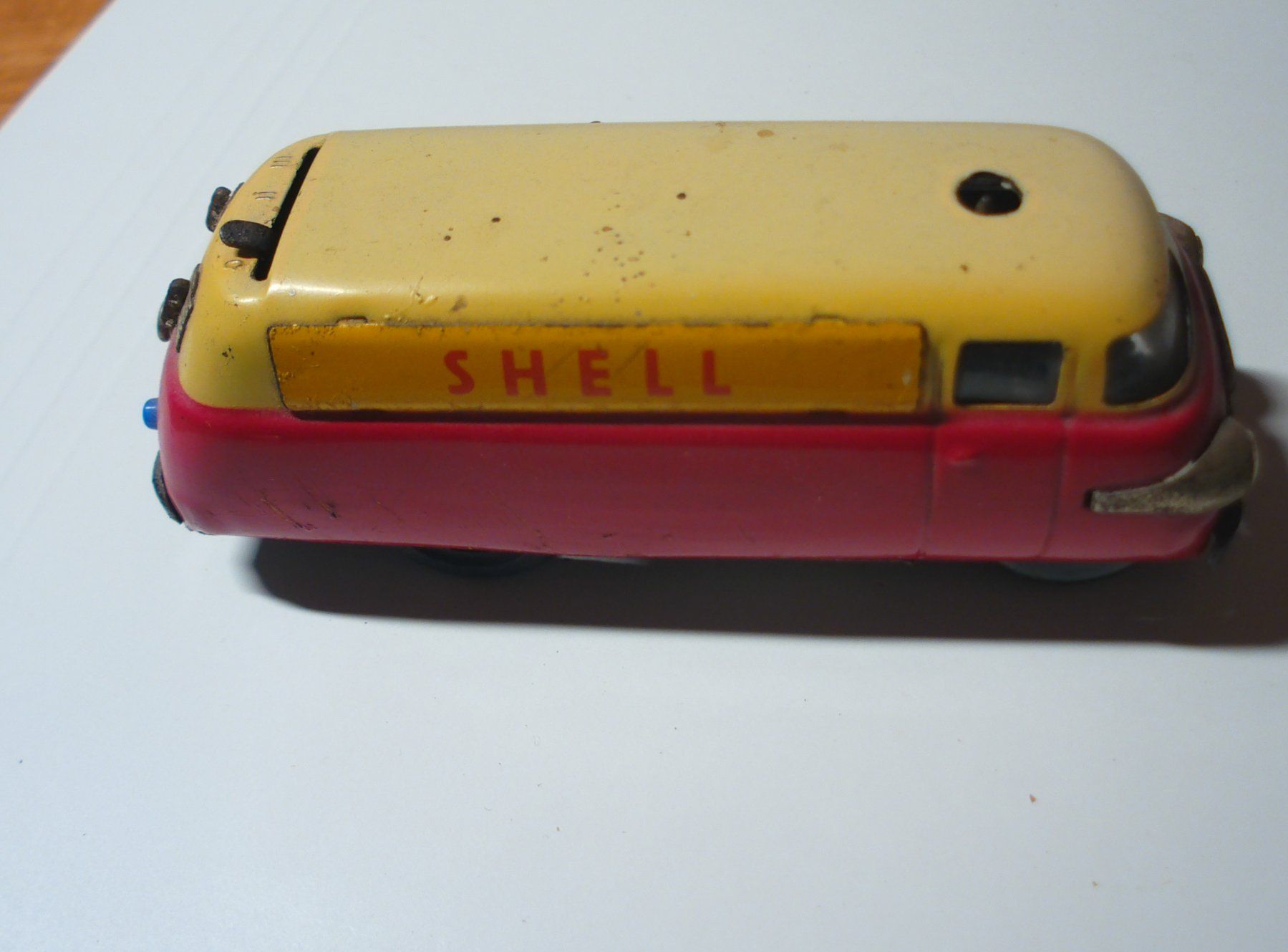 Schuco Giocattoli: Antiker Shell-Bus, Marke Schuco, Modell 3046 Varianto – Usato da Niederwil AG venduto da morostahu 2