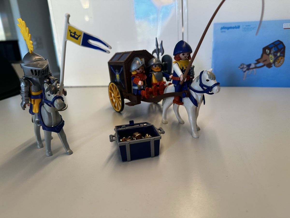 Playmobil Giocattoli: Playmobil Ritter Set mit Kutsche gebraucht – Usato da Solothurn venduto da tab_8zc7 4