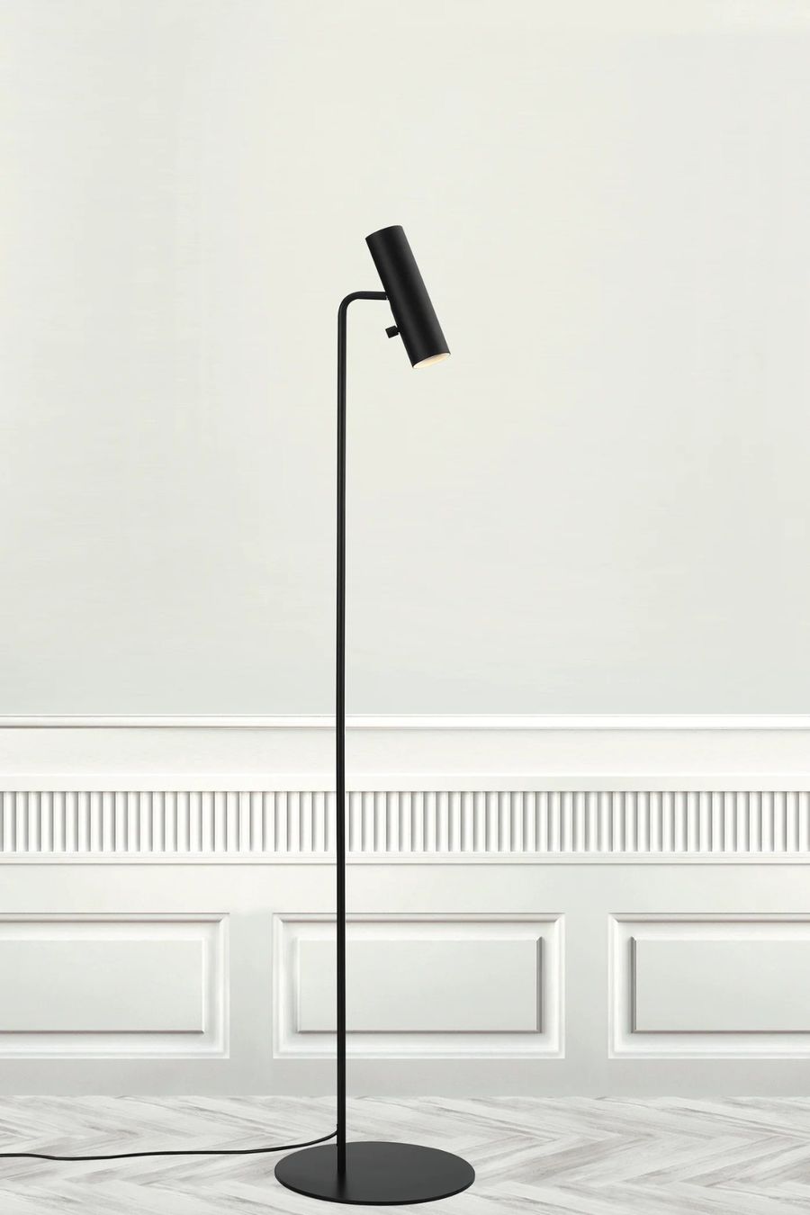 Lampen: Nordlux MIB 6 Stehlampe – Gebraucht aus Grosshöchstetten von Professio7