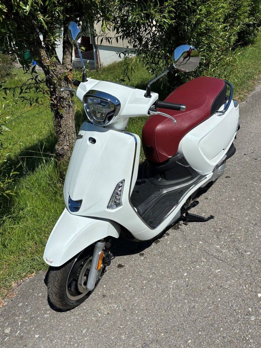 Kymco Scooter: Roller KYMCO New Like II 50 45km/h – Usato da Faulensee venduto da chr_5mly 2