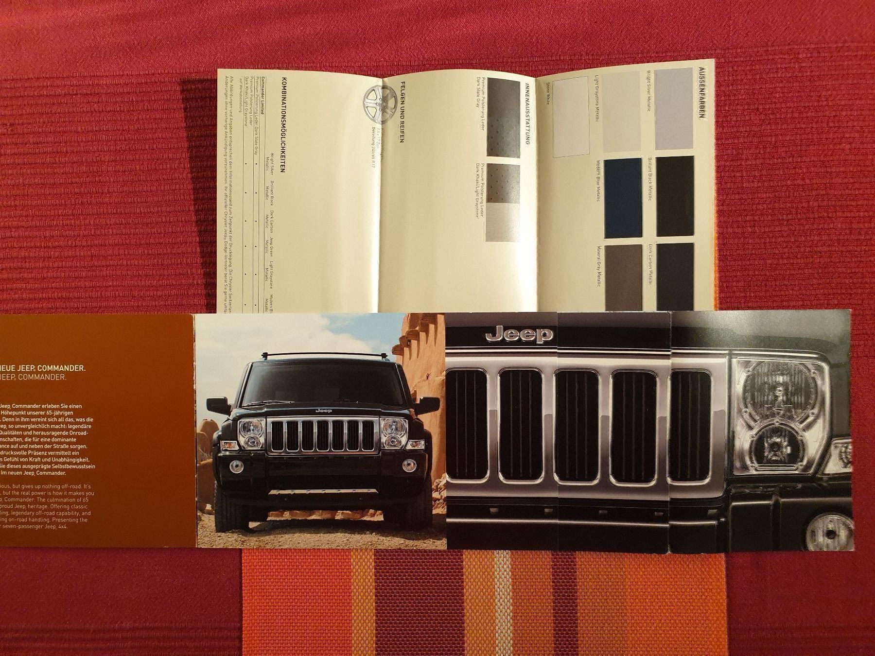 Zeitschriften & Magazine: JEEP COMMANDER 2009 - Prospekt / Broschüre – Gebraucht aus Viganello von CARLiteratur 2