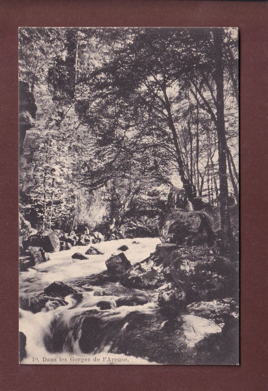 Cartoline postali: Dans les Gorges de l'AREUSE – Usato da Pully venduto da nicecards-shop