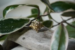 Messing Ring Lotusblume - Neu