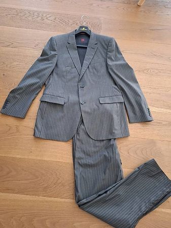 Hochwertiger Anzug für Herren Gr. 52 dunkelgrau