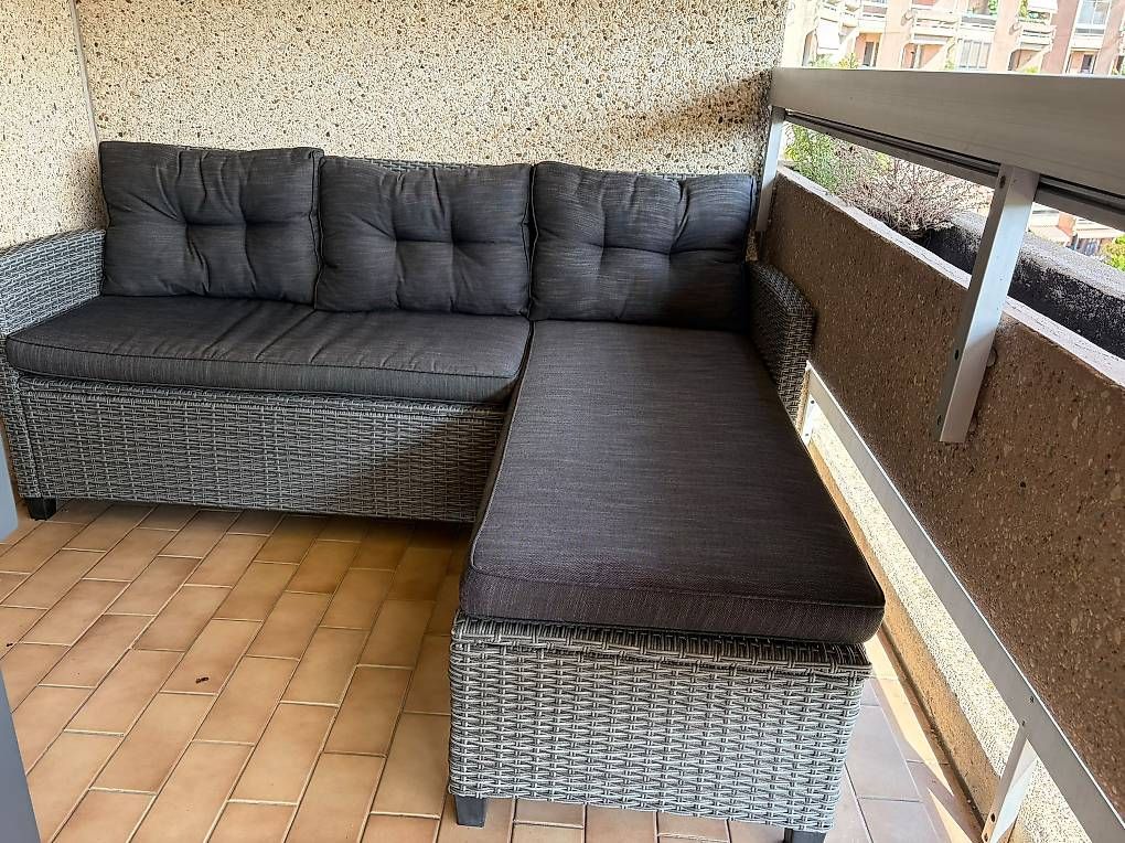 Sofas: Canapé de jardin – D'occasion à Epalinges par aernini 2
