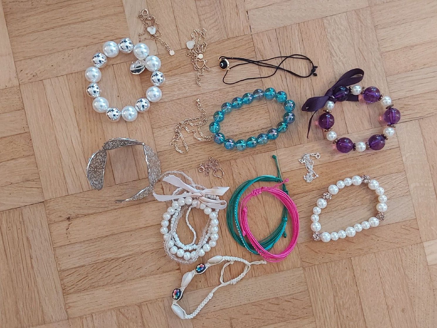 Sonstiger Schmuck: Lot Armschmuck Modeschmuck neu – Neu und originalverpackt aus Köniz von scopello12
