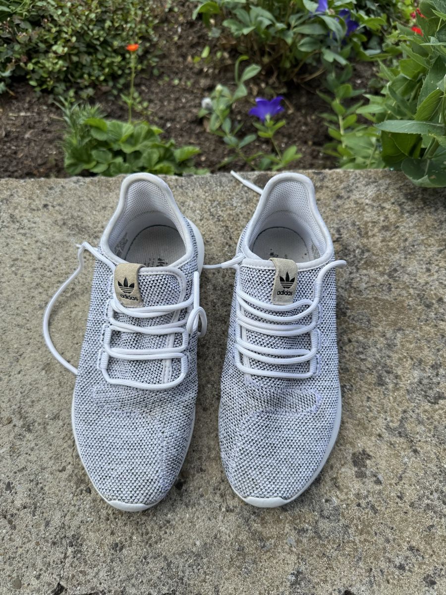 Adidas Scarpe da donna: Baskets Adidas Tubular Shadow Knit 39 1/2 – Nuovo (secondo la descrizione) da Porrentruy venduto da fee_24