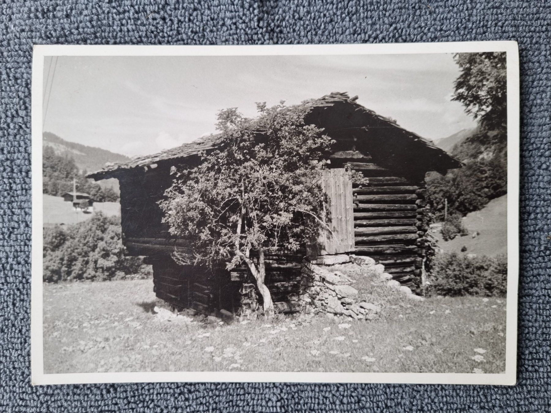 Cartoline postali: Scheune Heustadel 1956 Ansichtskarte gelaufen mit Marken – Usato da Reinach AG venduto da Cme
