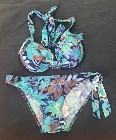 Bikini, Grösse XL