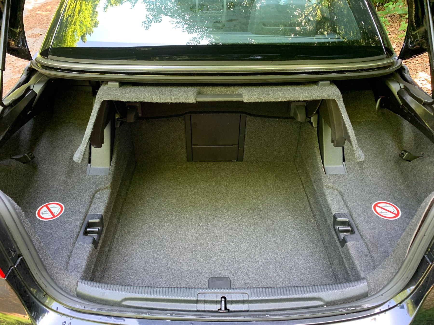 VW Autos: VW EOS 1.4 TSI Cabriolet Hardtop ab Platz – D'occasion à Sursee par fabelhaft81 8