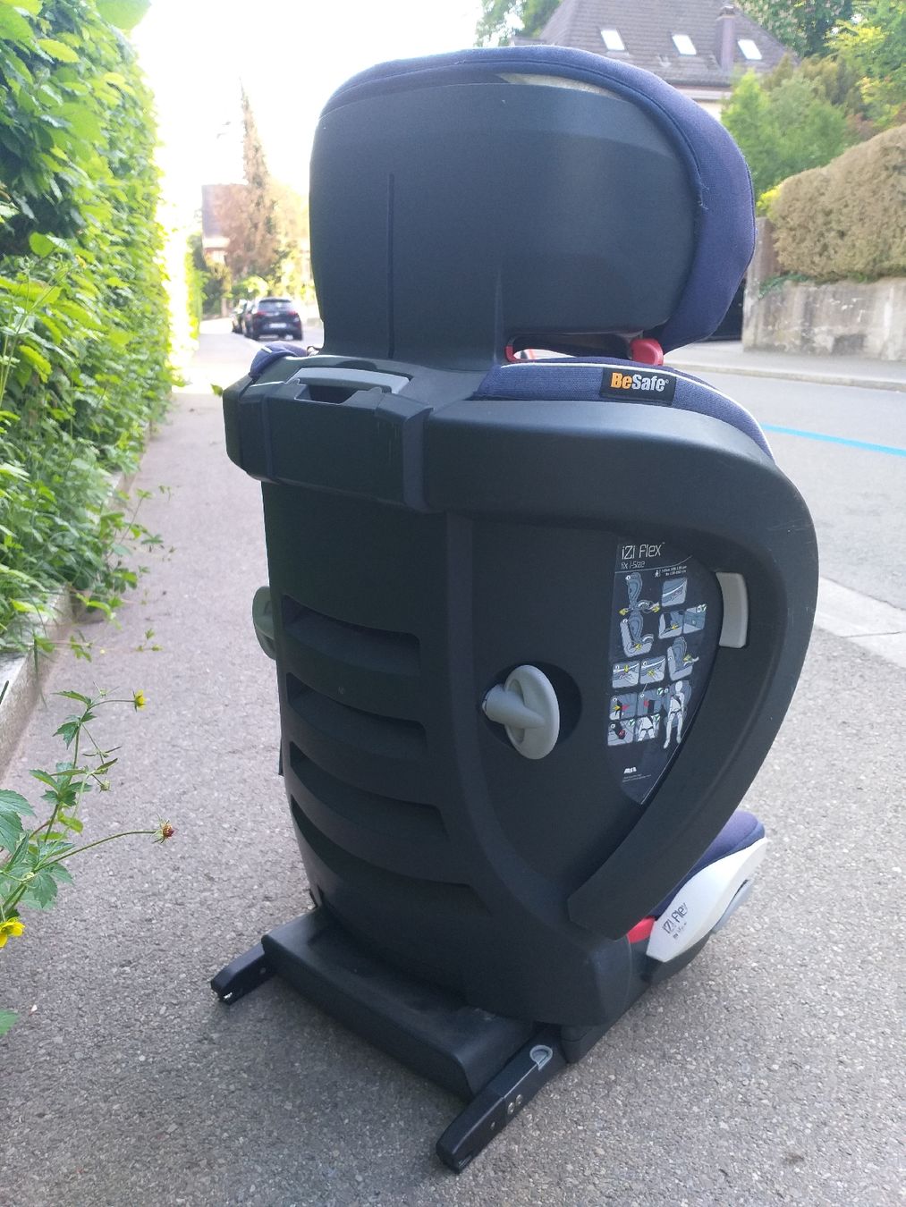 Seggiolini per auto: BeSafe iZi Flex Fix Kindersitz – Usato da St. Gallen venduto da asdf007 2