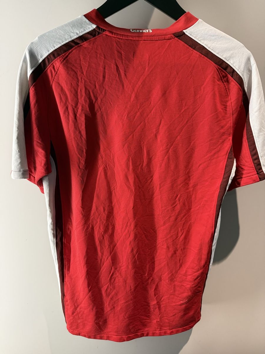 Arsenal Canottiere & Pantaloni: Arsenal home shirt 2008/10 – Usato da GENEVE venduto da mchb 1
